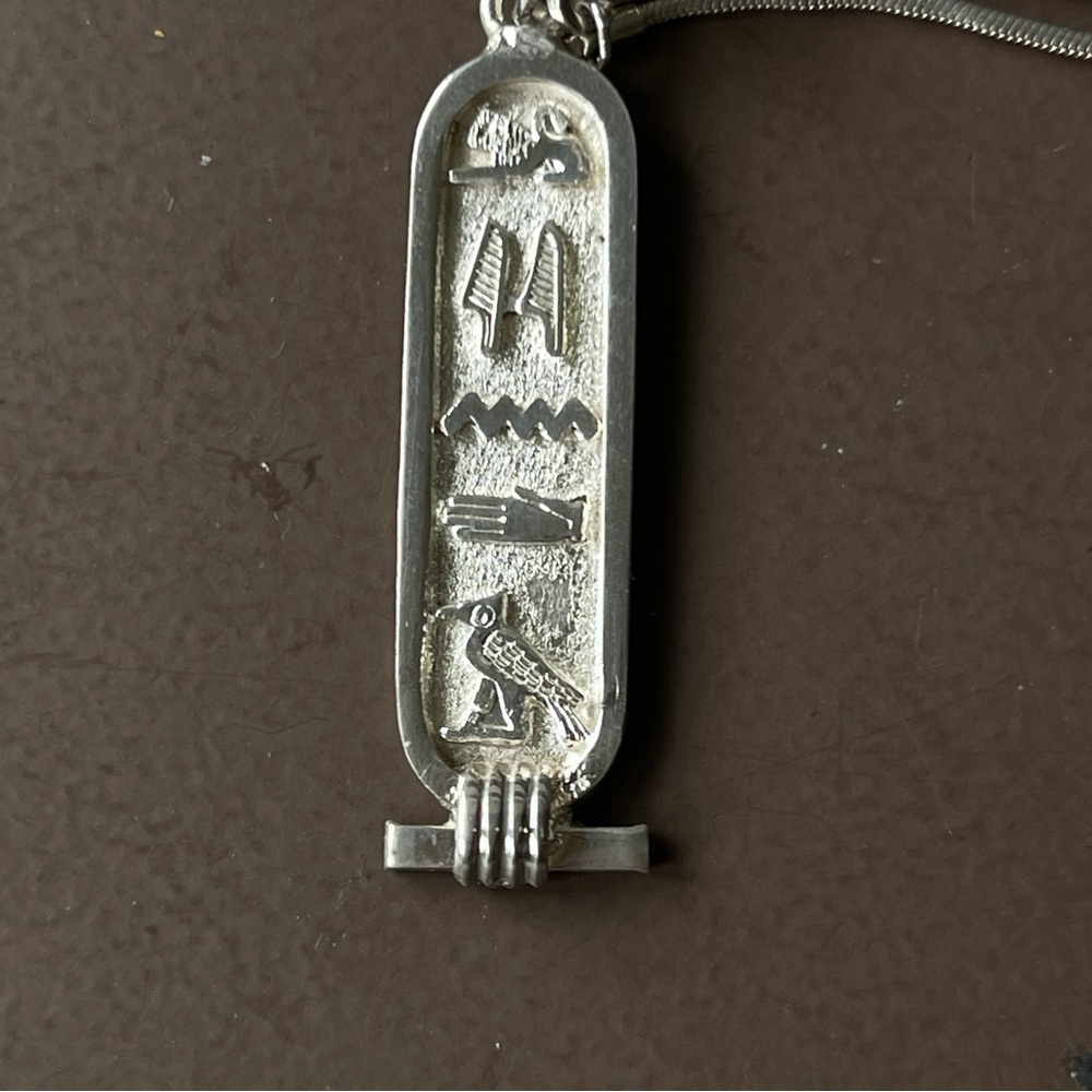 Vintage Egyptian hieroglyph sterling silver pendant and chain necklace. 16” - Picture 5 of 7